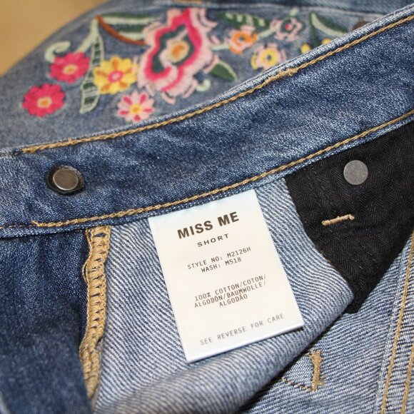 MISS ME   Cut Offs - Picture 4 of 4